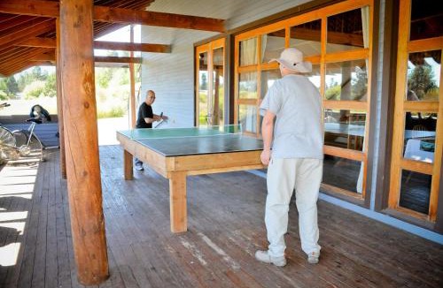Three Rivers Resort | Bend-Sunriver Camping Resort Two-Bedroom Cabin 7