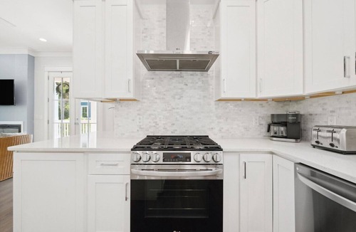 Treetop House | Big Beach House! Pet Friendly, 4 Bikes, Pool, Near Beach – 30A