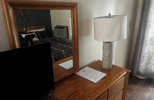 Hayward Resort | Birch Point Resort Condo #16 - Nelson Lake, Hayward