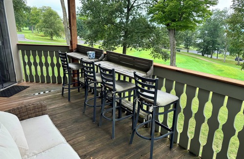 Birchwood Condo | Birchwood Retreat on Tagalong Golf Course with pool and hot tub