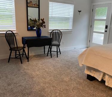 Sheridan House | Blue Studio at Navarra Gardens