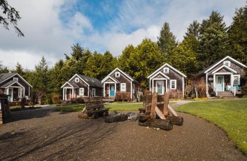 Seabrook House | Book at the Beach by Seabrook Hospitality