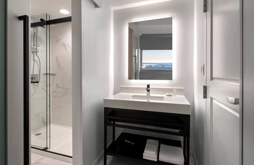 Prudential - St. Botolph Hotel | Boston Marriott Copley Place