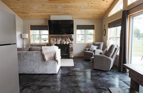 Crivitz House | Brand new home on large lake