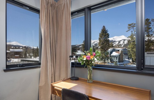 Weisshorn Villa | Breckenridge 117 - Eight Bedroom Villa, Sleeps 16