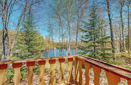 Presque Isle House | Bright Brich Cove