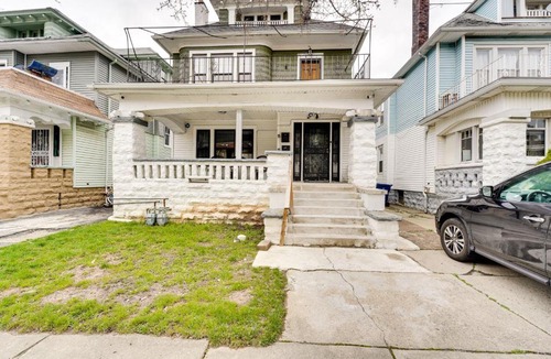 Buffalo Apartment | Buffalo Vacation Rental ~ 20 Mi to Niagara Falls!