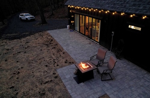 Spring Glen Cabin | Catskills Cabin, Hot Tub, Wood Stove, King Bed