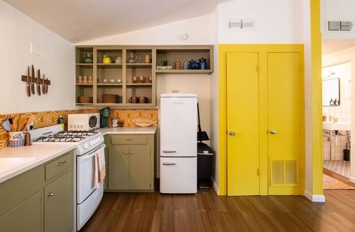 Clarksville House | Central Austin Downtown Bungalow