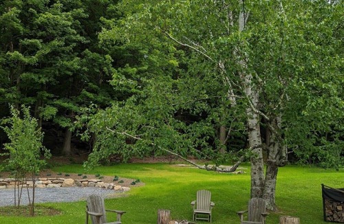 Lee House | Centrally Located Historical Home