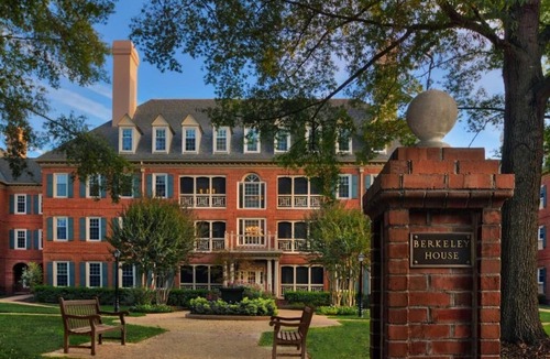 Berkeley Condo | Charming 1-bedroom condo with fitness room, WiFi in delightful Williamsburg