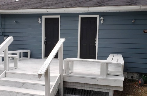Kokomo Apartment | Charming 2-bedroom apartment with WiFi, AC in Kokomo