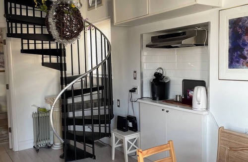 Cos Cob Apartment | Charming 2-mini bedrooms apartment with AC, WiFi in fabulous Greenwich
