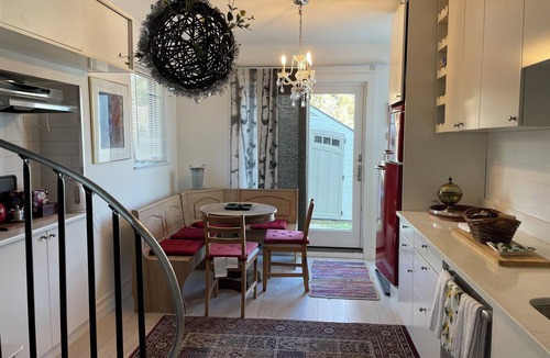 Cos Cob Apartment | Charming 2-mini bedrooms apartment with AC, WiFi in fabulous Greenwich