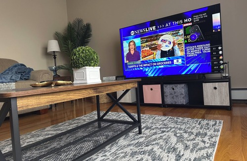 McKownville Apartment | Charming 3-bedroom apartment with WiFi and AC in serene Albany