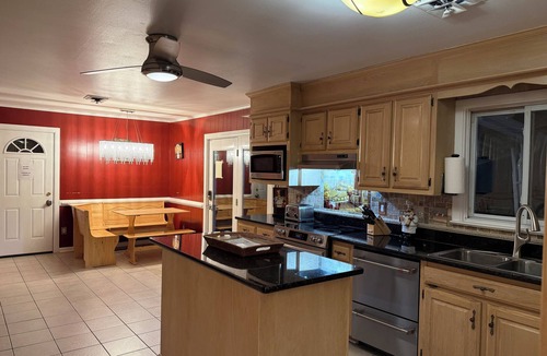 Hampton House | Charming 3-Bedroom Home with Private In-Ground Pool Oasis in Hampton, VA