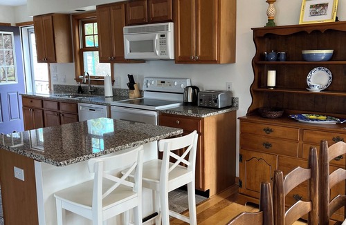 Bernard Cottage | Charming 3-bedroom waterfront cottage in Tremont with spectacular sunsets.