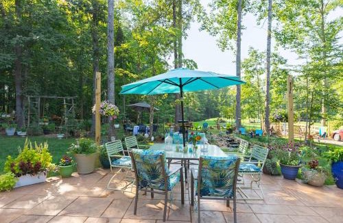 Charlottesville House | Charming Charlottesville Apt w/Outdoor Space!