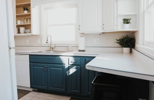 Ames House | Charming Franklin House: Close to Campus, Sleeps 6