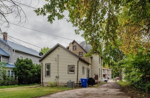 Appleton House | Charming Home near Lawrence U. - Walk to Downtown!