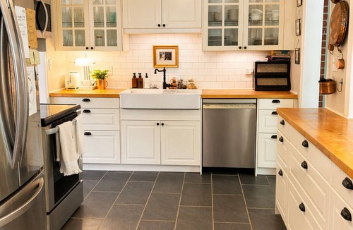 Fry's Spring House | Charming House Near UVA