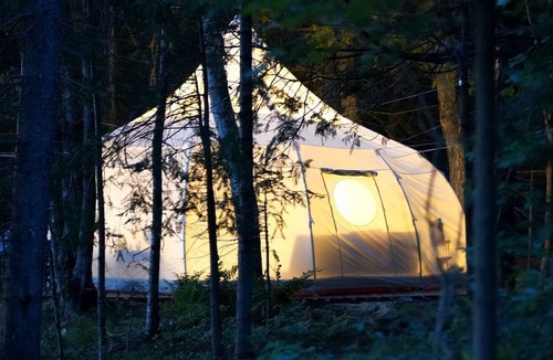 Mellen RV Rental | Charming Lakefront Bell Tent Perfect for a Romantic Escape in Wisconsin