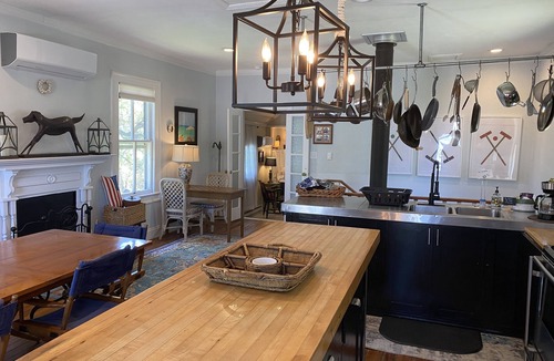 Windmill Point House | Charming Serene Private Cottage