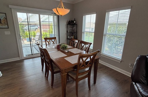 Crestwood House | Charming, spacious, 2-bedroom townhome just 15 minutes from Louisville!