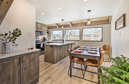 Frisco Condo | Chic Condo w/Fireplace: Walk to Main St Frisco!