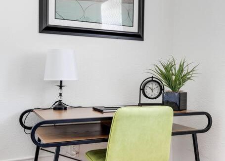 Church Hill Apartment | Chic Urban Couples Retreat: Perfect Getaway 'n RVA