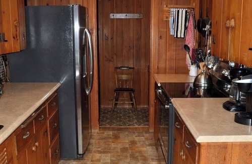 Wolfeboro House | Classic Lake Winnipesaukee Home with modern amenities. Sleeps 15