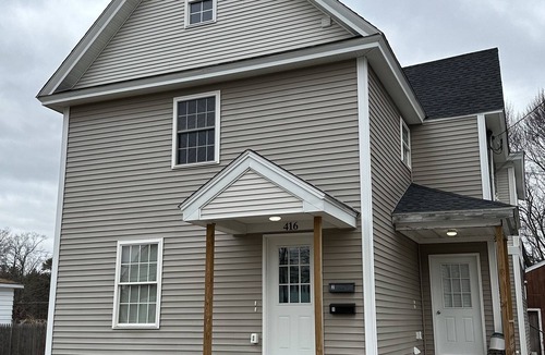 Leominster Apartment | Clean and renovated apartment close to highway and Worcester