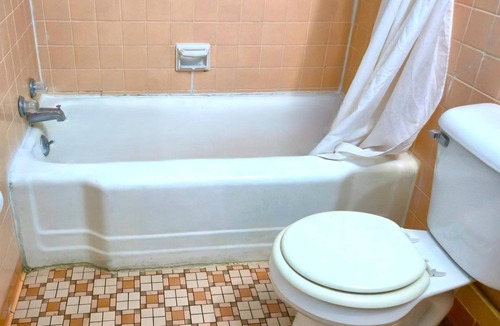 Cleveland Hotel | Cleveland Budget Stay - Ideal for Business Travelers Exploring the City