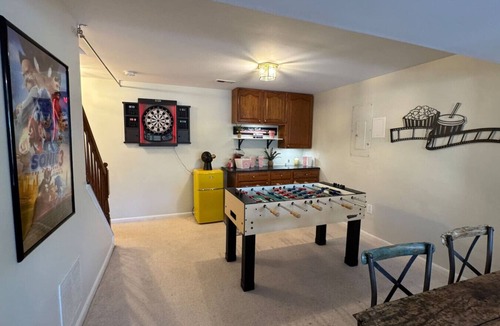 Manassas Apartment | Colonial Playland - 5BD, Private Yard, Game Room