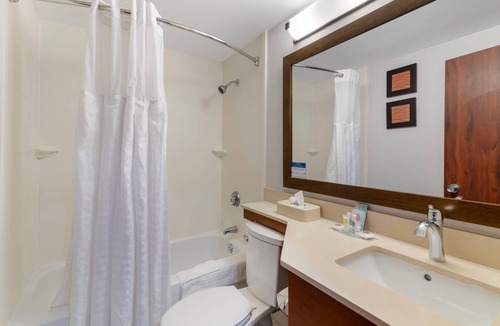 Manchester Hotel | Comfort Inn Manchester Airport