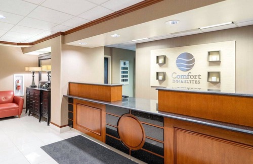 Newark Hotel | Comfort Inn & Suites Newark - Wilmington