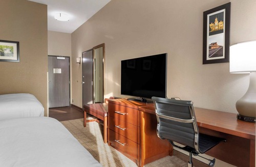 Mankato Hotel | Comfort Inn & Suites North Mankato