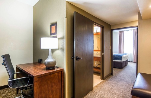 Fredericksburg Hotel | Comfort Suites Fredericksburg South