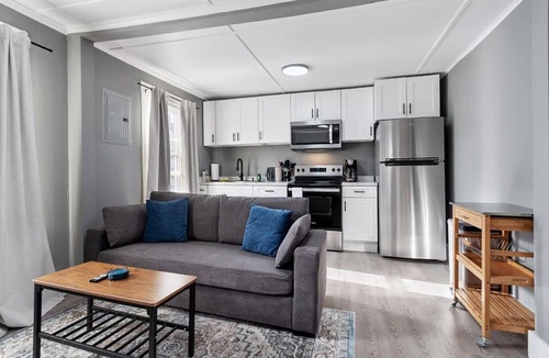 Concord Apartment | Concord, NH - Entire Place - Pet Friendly - Mins to Elliot - Queen Bed