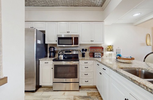 Rosemary Beach Condo | Condo with pickleball - steps from the Gulf & quick walk to dining & shops