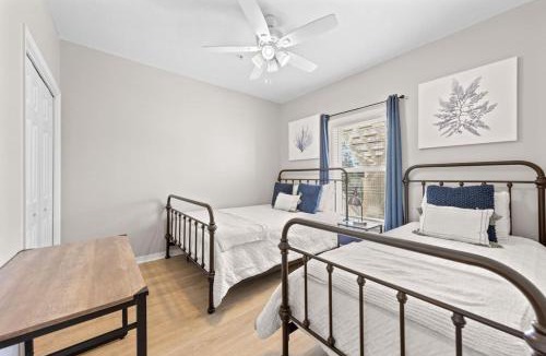 Seagrove Beach Apartment | Condo with Pool and Beach and Lake Access with 4 Beds on 30A