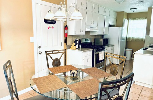 Springdale House | Convenient, and Clean Home 1BR