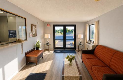 Painted Post Hotel | Corning Inn