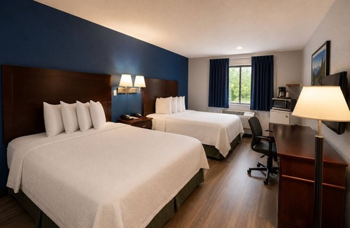 Painted Post Hotel | Corning Inn
