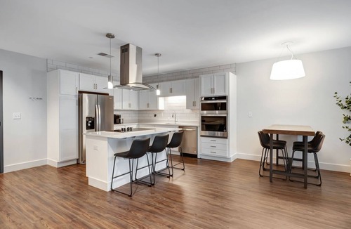Donelson Apartment | Country Crooners 1 Bedroom Apartment