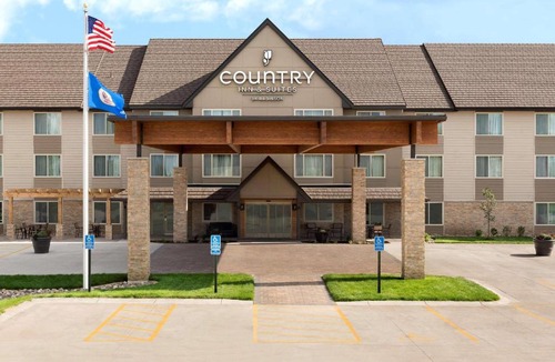 St. Cloud Hotel | Country Inn & Suites by Radisson, St Cloud West, MN