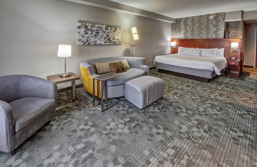 Lima Hotel | Courtyard by Marriott Lima