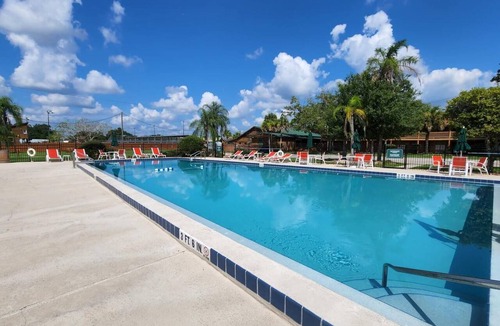 River Ranch Condo | COURTYARD SUITE steps to Pool and Rodeo! 257