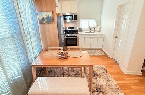 Hempstead House | Cozy 1-bedroom house in beautiful Hempstead with AC