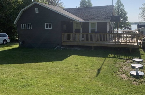 Little Sturgeon House | Cozy 2 Bedroom House Overlooking Little Sturgeon Bay